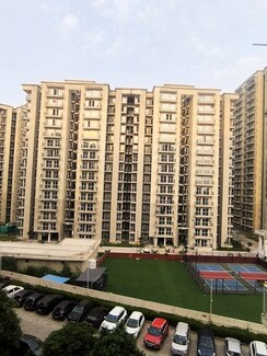 2 BHK + Prayer Room,Servant Room,Study Room Apartment For Rent in Suncity Avenue 102