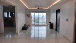Room in 3 BHK Apartment at Ambience Courtyard, Manikonda – for Rent