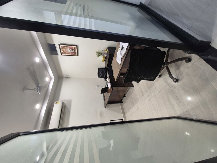 Team Area, bptp-park-81 Commercial Office Space 180 Sq.Yd. In Sector 81 Faridabad 10607423
