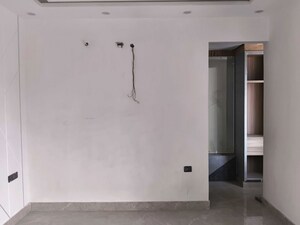 3 BHK Builder Floor For Rent in Sector 21