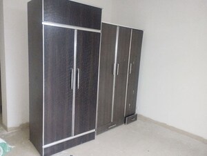 Room in 3 BHK Builder Floor at Vatika India Next, Sector 82 – for Rent