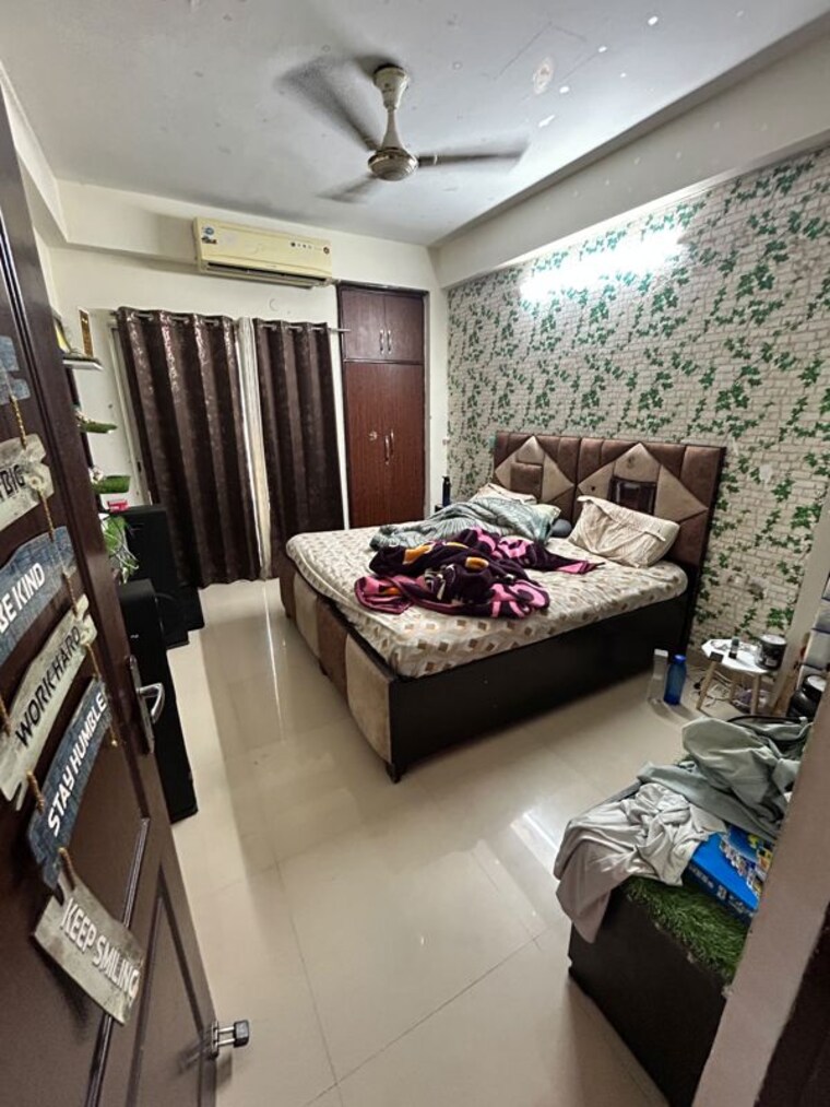 Bedroom, vvip-addresses 3.5 Bedroom 1850 Sq.Ft. Apartment In Raj Nagar Extension Ghaziabad 10607442