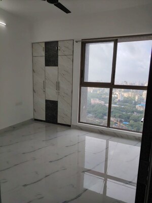 Room in 1 BHK Apartment at Raymond Ten X Habitat, Pokhran Road No Two – for Rent