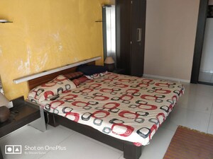 Bedroom in 3 BHK Apartment at Windermere CHS Andheri West, Andheri West – for Sale