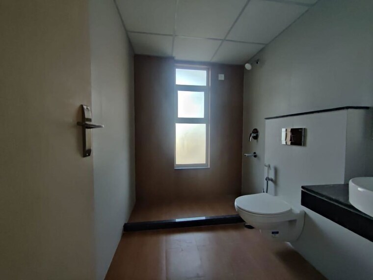 Bathroom, bestech-park-view-altura 4 Bedroom 2675 Sq.Ft. Apartment In Sector 79 Gurgaon 10607452