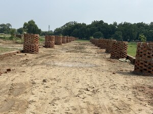   Plot at Harhua – for Sale