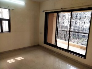 Room in 3 BHK Apartment at Giriraj Horizon, Kharghar – for Rent
