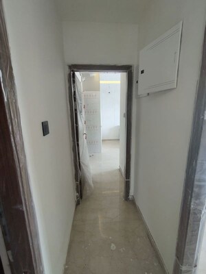 Building Lobby in 3 BHK Apartment at Piramal Aranya Ahan, Byculla – for Rent