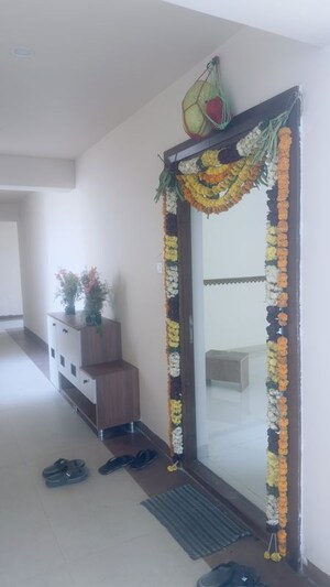 Furnished Amenities in 2 BHK Apartment at KSR Signature 4, Tellapur – for Rent