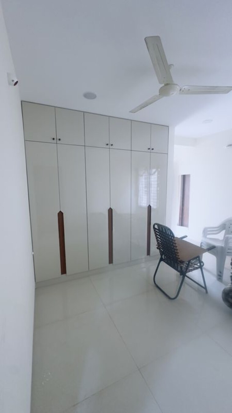 Room, ksr-signature-4 2 Bedroom 1220 Sq.Ft. Apartment In Tellapur Hyderabad 10605929