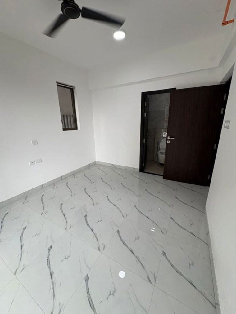 Room, raymond-ten-x-habitat 1 Bedroom 420 Sq.Ft. Apartment In Pokhran Road No Two Thane 10607491