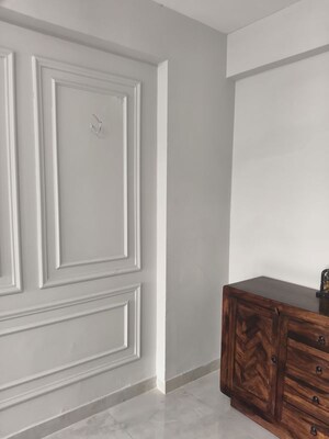 Room in 3 BHK Apartment at Signature Global City, Sector 37d – for Rent