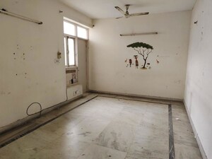 3 BHK Builder Floor For Rent in Sector 22