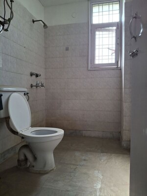 Bathroom in 3 BHK Builder Floor at Sector 21 – for Rent