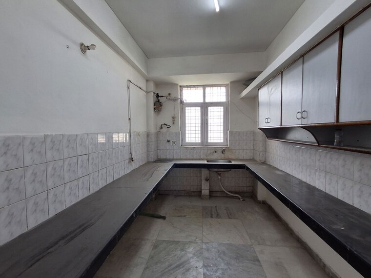 Kitchen, sector 21 3 Bedroom 1550 Sq.Ft. Builder Floor In Sector 21 Gurgaon 10607529