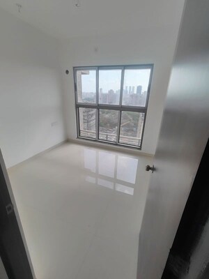 1 BHK Apartment For Rent in UK Iridium, Kandivali East