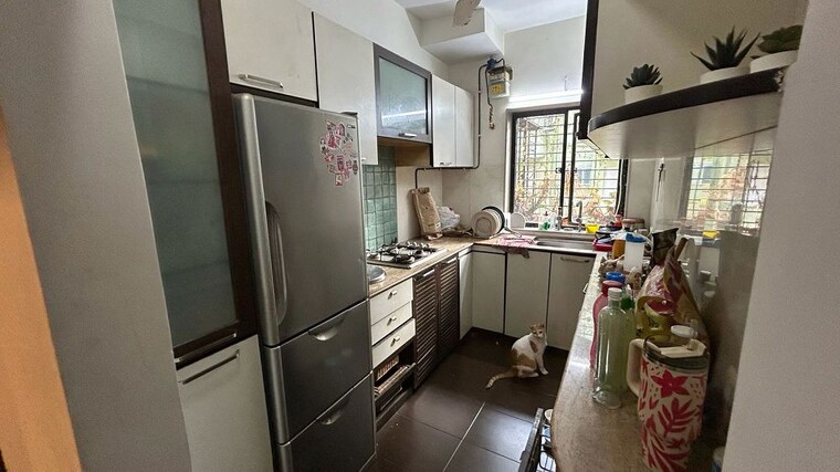 Kitchen, bandra west 1 Bedroom 500 Sq.Ft. Apartment In Bandra West Mumbai 10607563