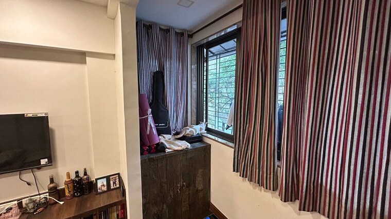 Balcony, bandra west 1 Bedroom 500 Sq.Ft. Apartment In Bandra West Mumbai 10607563