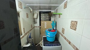 Washroom in 1 BHK Apartment at Bandra West – for Rent