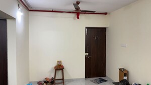 Furnished Amenities in 2 BHK Apartment at Sheth Vasant Oasis, Andheri East – for Rent
