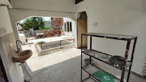 Balcony in 1 BHK Builder Floor at Alambagh – for Rent