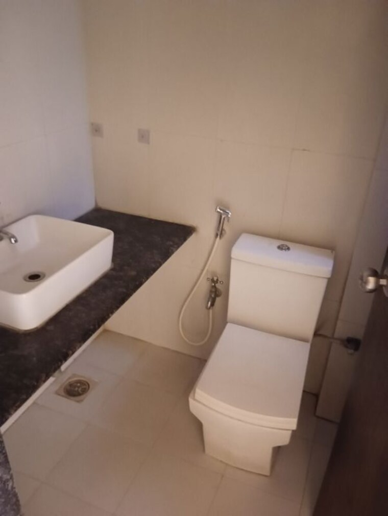 Bathroom, ajmera-yogi-dham-phase-iii 1 Bedroom 635 Sq.Ft. Apartment In Kalyan West Thane 10607582