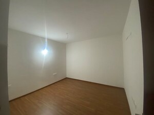 Room in 4 BHK Apartment at RRBC Parasmani Regency, Jayanagar – for Sale