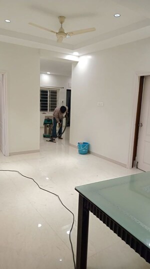 Room in 3 BHK Apartment at Aparna Towers, Kondapur – for Rent