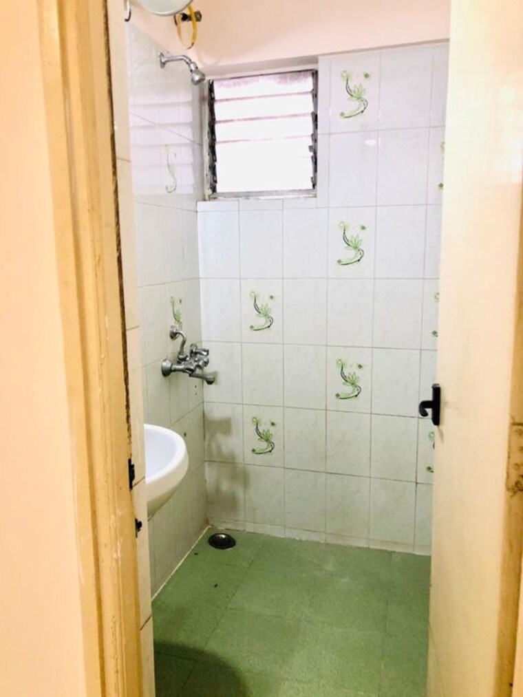 Bathroom, magarpatta-annex 1 Bedroom 550 Sq.Ft. Apartment In Hadapsar Pune 10607607