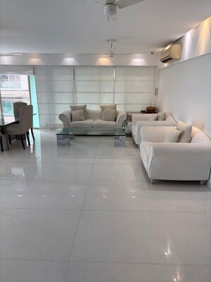 3 BHK Apartment For Rent in Khar West