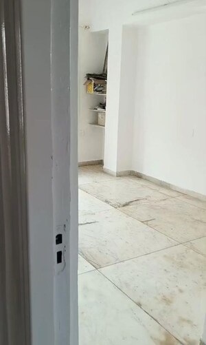 Building Lobby in 2 BHK Apartment at Ani Apartment Santacruz East, Santacruz East – for Sale