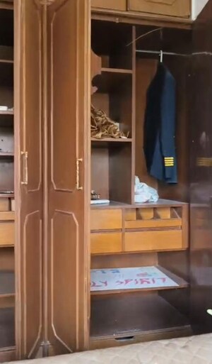 Furnished Amenities in 2 BHK Apartment at Ani Apartment Santacruz East, Santacruz East – for Sale