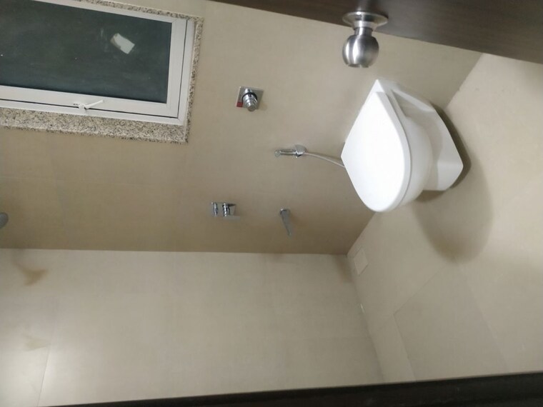 Bathroom, kalpataru-elitus 1.5 Bedroom 450 Sq.Ft. Apartment In Mulund West Mumbai 10607625