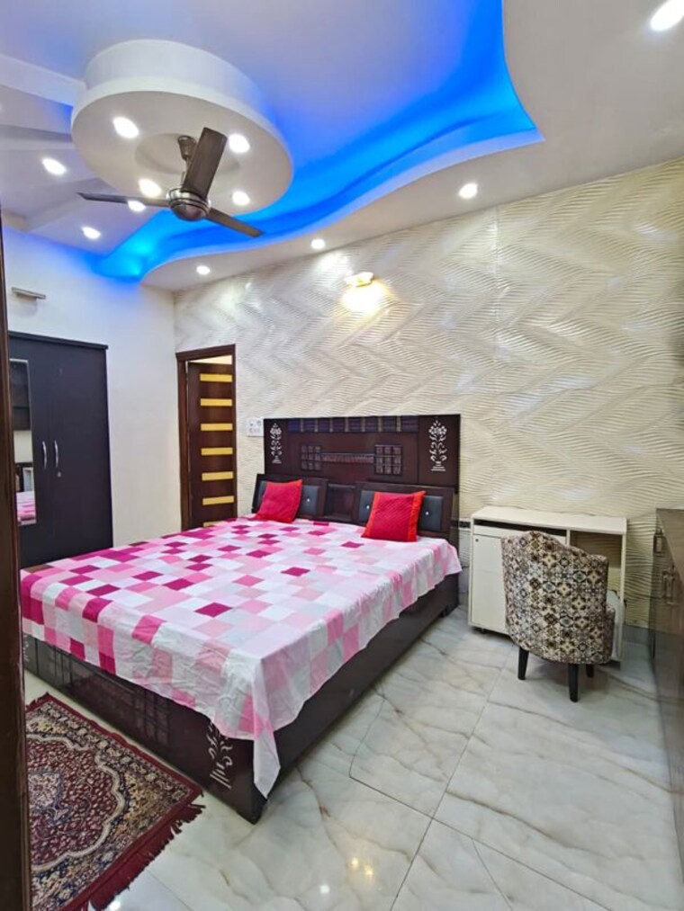 Bedroom, sector 15 2 Bedroom 1300 Sq.Ft. Builder Floor In Sector 15 Gurgaon 10607672