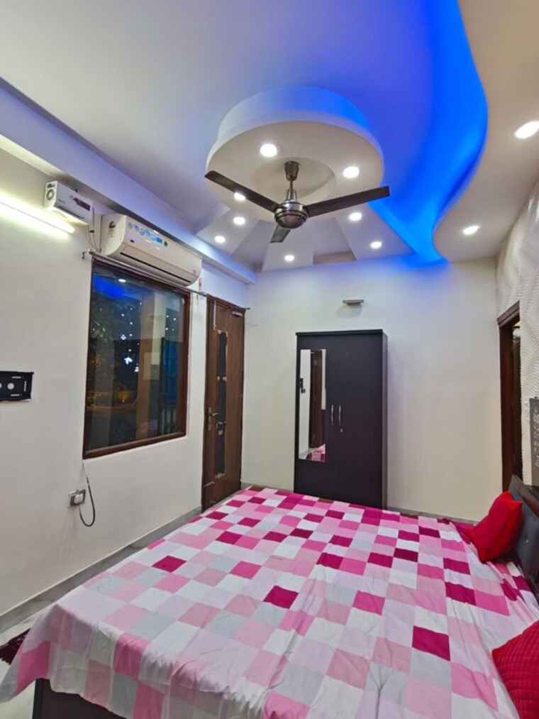 Bedroom, sector 15 2 Bedroom 1300 Sq.Ft. Builder Floor In Sector 15 Gurgaon 10607672