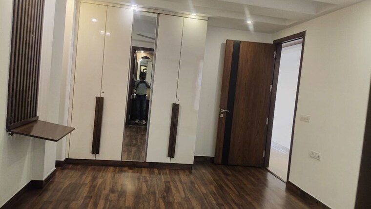 undefined, nehru enclave 3 Bedroom 200 Sq.Yd. Builder Floor In Nehru Enclave Delhi 10607700