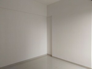 Room in 3 BHK Apartment at Kohinoor Courtyard One, Wakad – for Sale