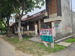  Independent House – Exterior View View at Gautam Buddha University - for Sale