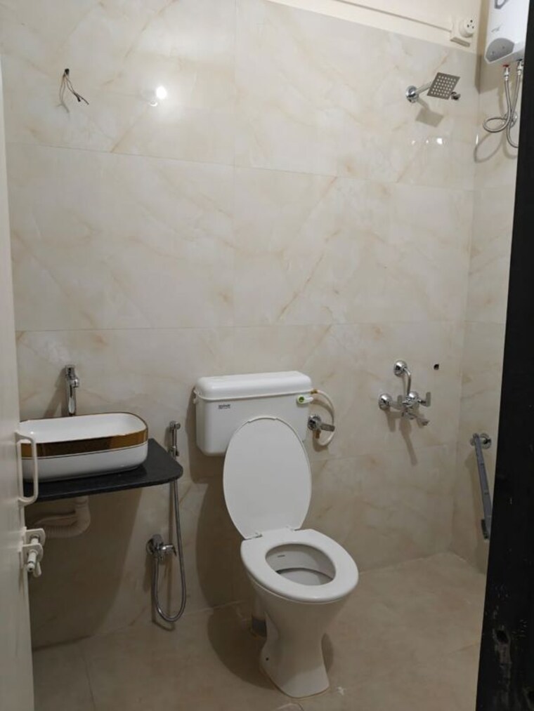 Bathroom, golden-sai-vilasita 3 Bedroom 1139 Sq.Ft. Apartment In Wakad Pune 10607785