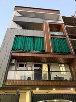 3 BHK + Store Room 1800 Sq.Ft. Builder Floor in Sector 15