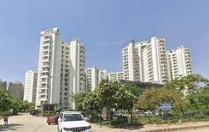  Apartment For Sale in Sector 82