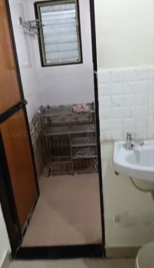 Furnished Amenities in 1 BHK Apartment at Kopar Khairane – for Rent