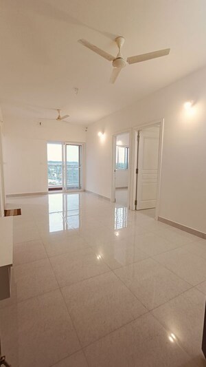 Room in 3 BHK Apartment at Confident Oxygen, Sarjapur Road – for Rent