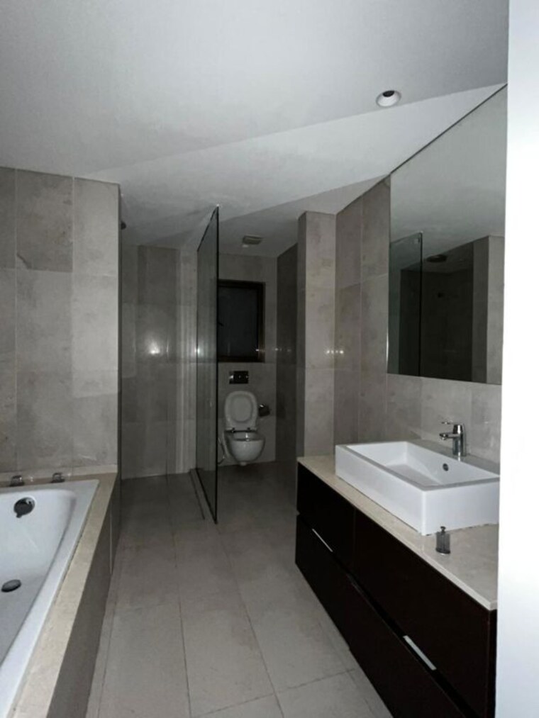 Bathroom, panchshil-eon-waterfront-ii 4 Bedroom 4200 Sq.Ft. Apartment In Kharadi Pune 10607837