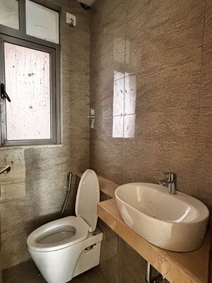 Bathroom in 3.5 BHK Apartment at Sheth Auris Serenity Tower 3, Malad West – for Sale