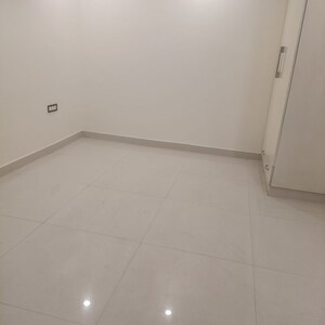 Room in 4 BHK Builder Floor at Eros Rosewood Villas, Sector 50 – for Rent