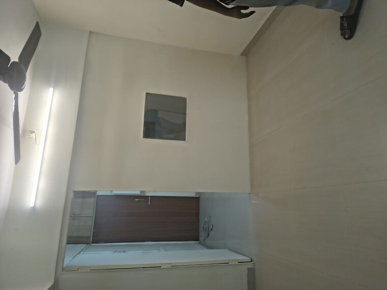 Bathroom, shiv-srushti-apartments Commercial Office Space 300 Sq.Ft. In Kurla East Mumbai 10607873