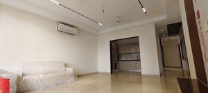 Room in 3 BHK Builder Floor at Safdarjung Enclave – for Rent