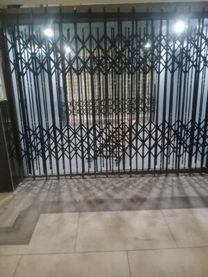 Lift in  Warehouse at Okhla Industrial Estate Phase 1 – for Rent