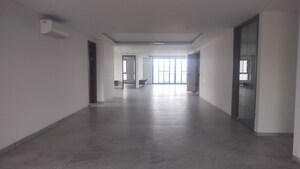 Room in 3 BHK Builder Floor at Jubilee Hills – for Rent